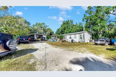 601 8th Court SE, Ruskin, FL 33570 - Photo 1