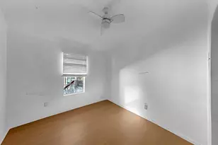 601 8th Ct SE, Ruskin, FL 33570 - Photo 23