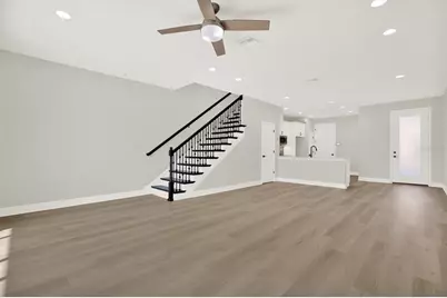 7680 93rd Street N, Seminole, FL 33777 - Photo 9