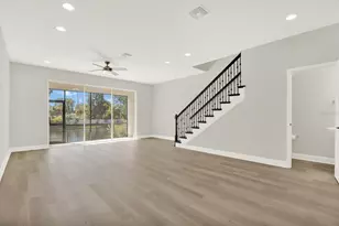 7680 93rd St N, Seminole, FL 33777 - Photo 11