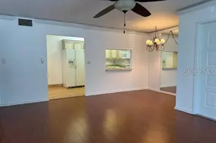 1261 Pine Ridge Cir W, Tarpon Springs, FL 34688 - Photo 5