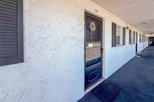 4703 1st Ct W, Bradenton, FL 34207 - Photo 3