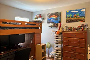 11831 Whisper Creek Dr, Riverview, FL 33569 - Photo 17