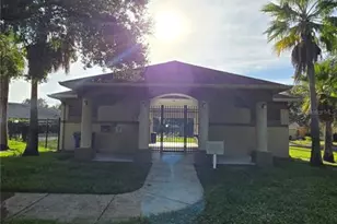 8521 Quarter Horse Dr, Riverview, FL 33578 - Photo 35