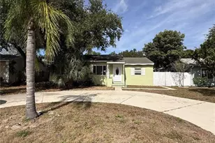 425 40th Ave NE, Saint Petersburg, FL 33703 - Photo 3