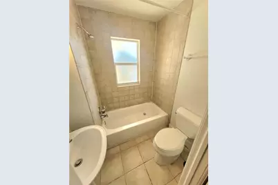 12217 Sunshine Lane, Treasure Island, FL 33706 - Photo 11