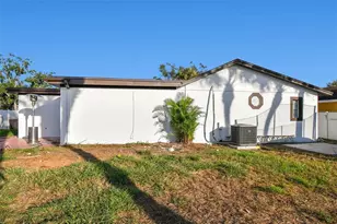 7204 Branchwood Ct, Tampa, FL 33615 - Photo 29