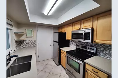 6214 Dewdrop Way #6214, Temple Terrace, FL 33617 - Photo 7