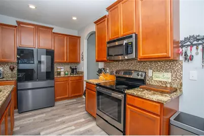 10924 Rainbow Pyrite Drive, Wimauma, FL 33598 - Photo 11