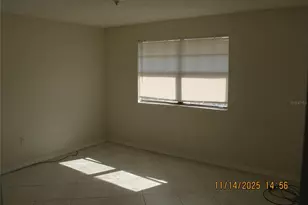 12405 Orange Blossom Oak Pl, Tampa, FL 33612 - Photo 9