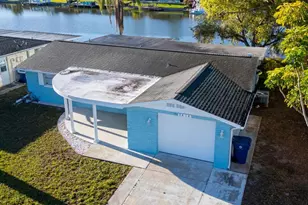 3814 Sunray Dr, Holiday, FL 34691 - Photo 1