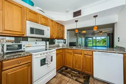 6269 Palma Del Mar Boulevard S #105, Saint Petersburg, FL 33715 - Photo 9