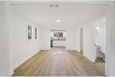 5808 N 17th Street, Tampa, FL 33610 - Photo 11