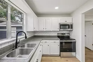 5808 N 17th St, Tampa, FL 33610 - Photo 5