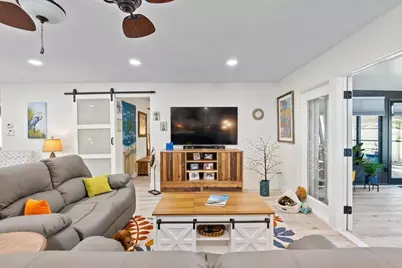 1016 Vineyard Court, Dunedin, FL 34698 - Photo 11