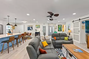 1016 Vineyard Ct, Dunedin, FL 34698 - Photo 13