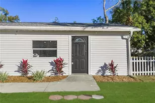 542 64th St S, Saint Petersburg, FL 33707 - Photo 3