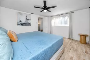 10996 106th Ave, Seminole, FL 33778 - Photo 15