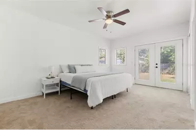 911 W Candlewood Avenue, Tampa, FL 33603 - Photo 17