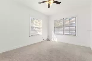 911 W Candlewood Ave, Tampa, FL 33603 - Photo 25