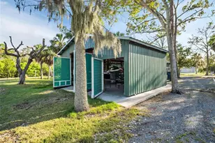 4915 S Rd, New Port Richey, FL 34652 - Photo 79