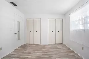 5971 Terrace Park Dr N, Saint Petersburg, FL 33709 - Photo 19