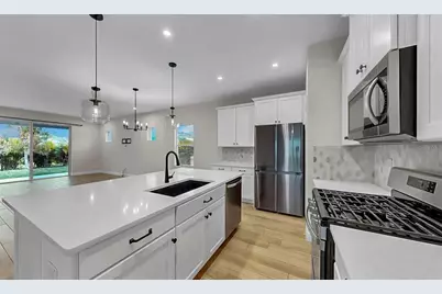 5524 Del Coronado Drive, Apollo Beach, FL 33572 - Photo 13