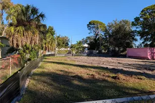 1331 Mentone Dr NE, Saint Petersburg, FL 33702 - Photo 13