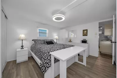 46 Drury Lane, Tarpon Springs, FL 34689 - Photo 9