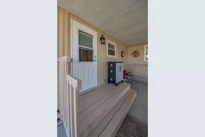 46 Drury Lane, Tarpon Springs, FL 34689 - Photo 3