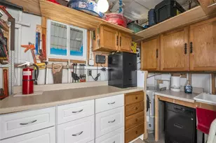 46 Drury Ln, Tarpon Springs, FL 34689 - Photo 33