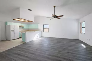 516 Rapid Falls Dr, Brandon, FL 33511 - Photo 9