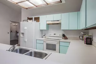 516 Rapid Falls Dr, Brandon, FL 33511 - Photo 9