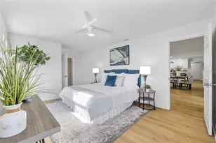 869 Deville Dr E, Largo, FL 33771 - Photo 17