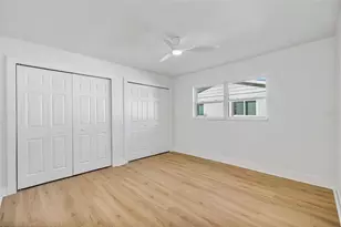 869 Deville Dr E, Largo, FL 33771 - Photo 29