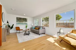 869 Deville Dr E, Largo, FL 33771 - Photo 9