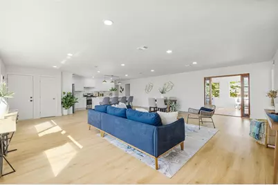 869 Deville Drive E, Largo, FL 33771 - Photo 13