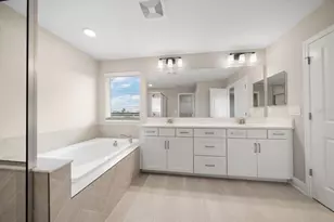 5707 Maydale Ave, Wesley Chapel, FL 33545 - Photo 13