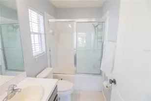 12930 Kings Crossing Dr, Gibsonton, FL 33534 - Photo 21