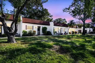 3109 Mission Grove Dr, Palm Harbor, FL 34684 - Photo 1