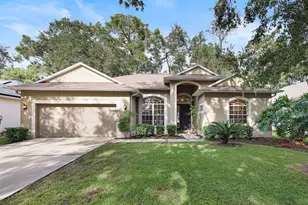 228 Taylor Bay Ln, Brandon, FL 33510 - Photo 1