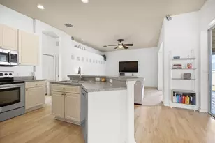 228 Taylor Bay Ln, Brandon, FL 33510 - Photo 9