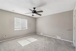 4770 Silver Cir, Zephyrhills, FL 33541 - Photo 13