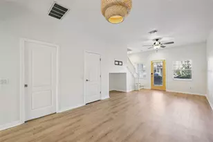 31234 Claridge Pl, Wesley Chapel, FL 33543 - Photo 7