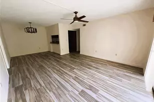 1372 Pine Ridge Cir E, Tarpon Springs, FL 34688 - Photo 7