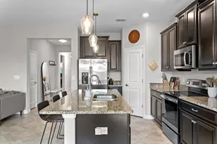 11437 Chilly Water Ct, Riverview, FL 33569 - Photo 15