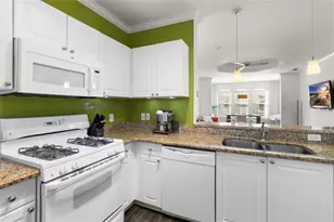 2732 Via Murano, Clearwater, FL 33764 - Photo 9