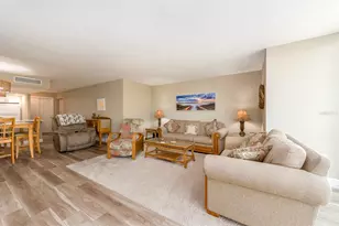 1390 Gulf Blvd, Clearwater Beach, FL 33767 - Photo 5