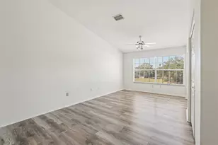 729 Kensington Lake Cir, Brandon, FL 33511 - Photo 15