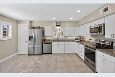 2170 Americus Boulevard N #70, Clearwater, FL 33763 - Photo 13